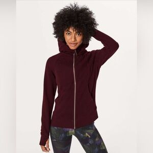 H156. Lululemon Scuba Hoodie IV
Size 6